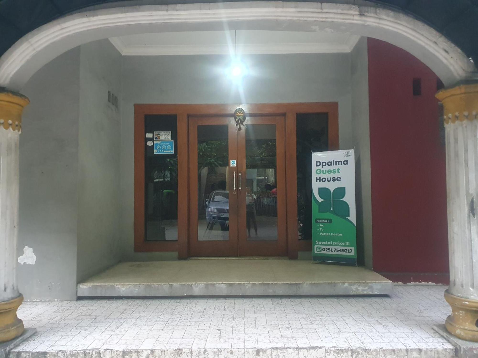 ホテル Ruang Tidur At Dpalma ボゴール エクステリア 写真